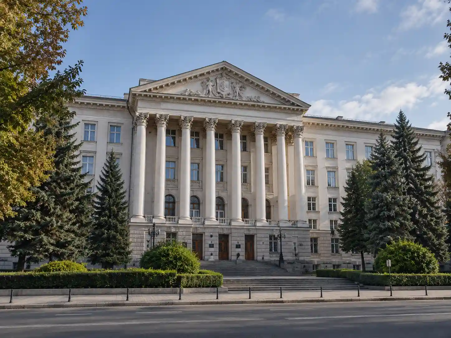 Головний корпус Львівського університету ветеринарної медицини на вул. Пекарській, 50